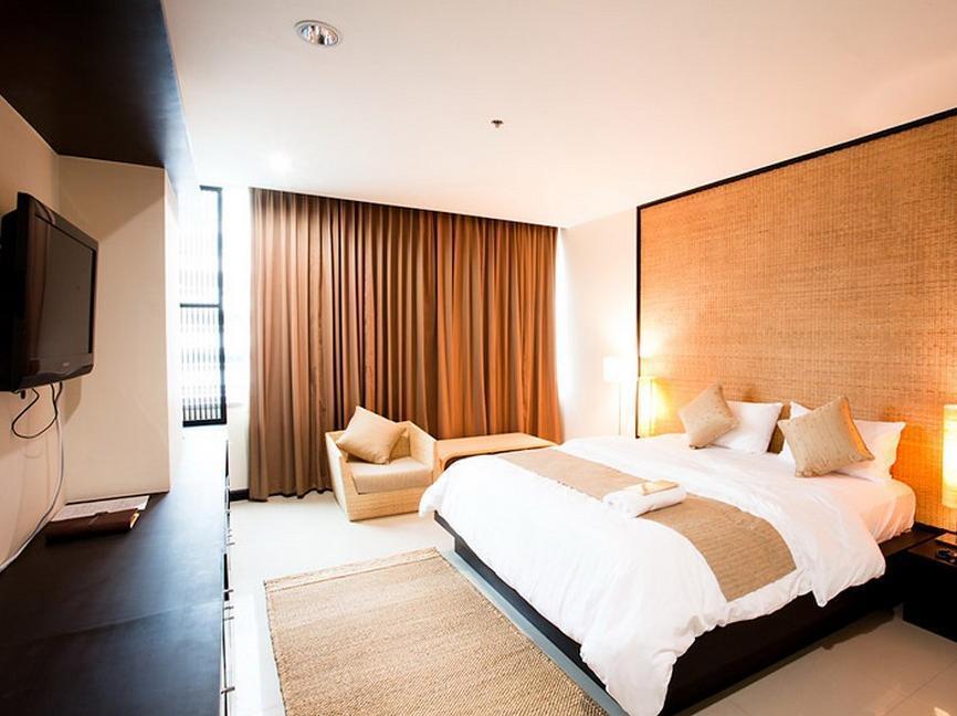 Swutel Hotel Банкок Екстериор снимка