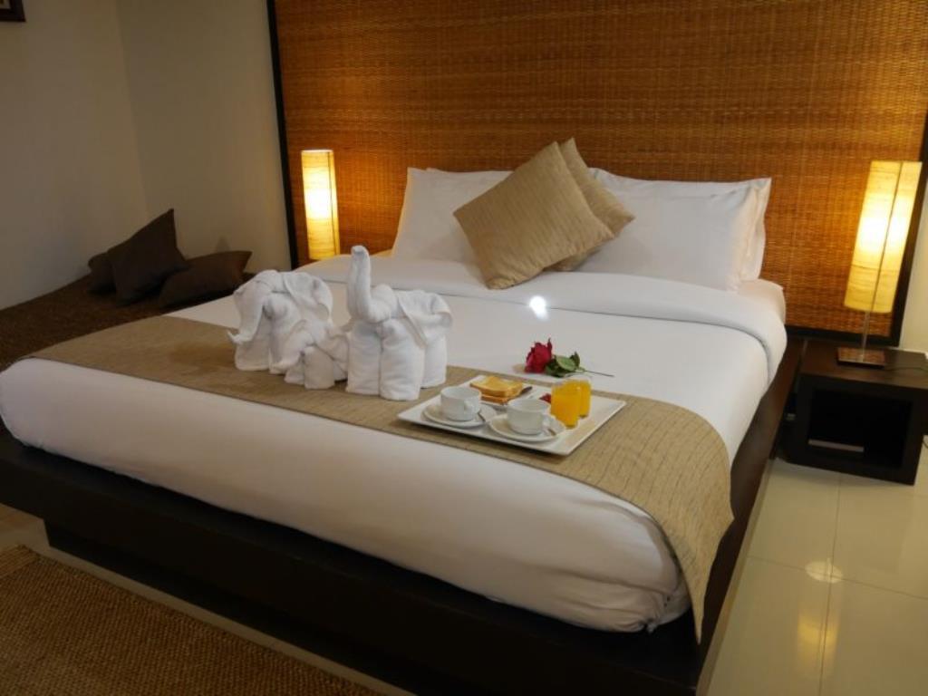 Swutel Hotel Банкок Екстериор снимка