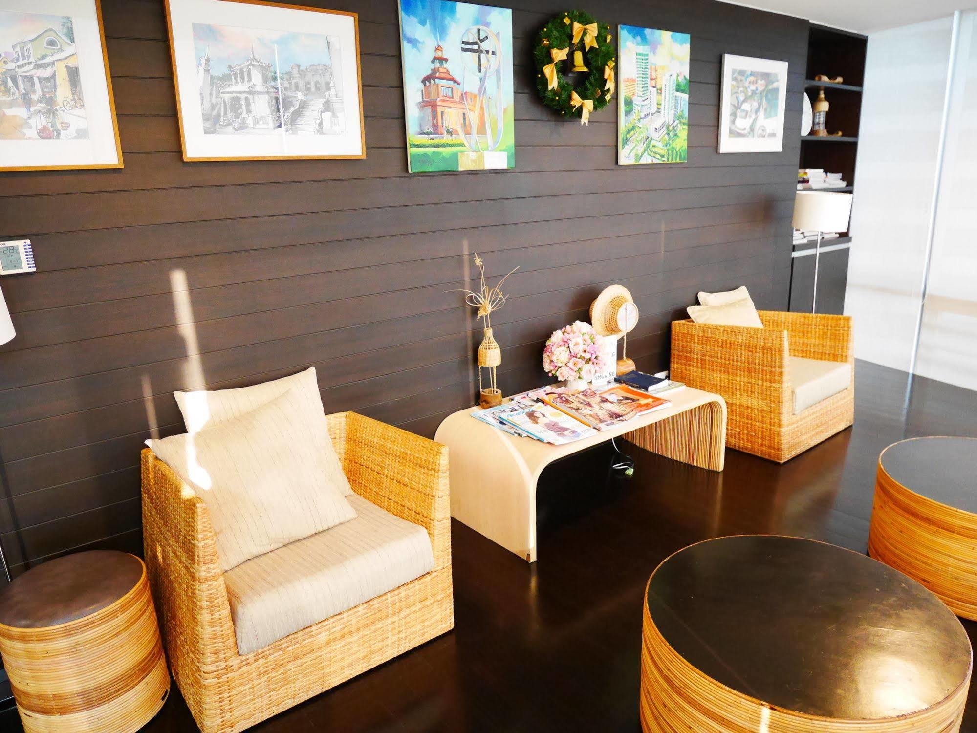 Swutel Hotel Банкок Екстериор снимка